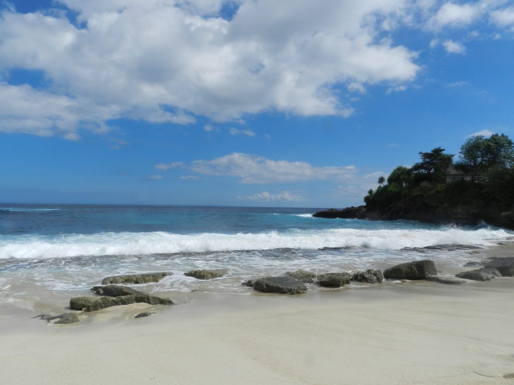 sandy bay nusa lembongan