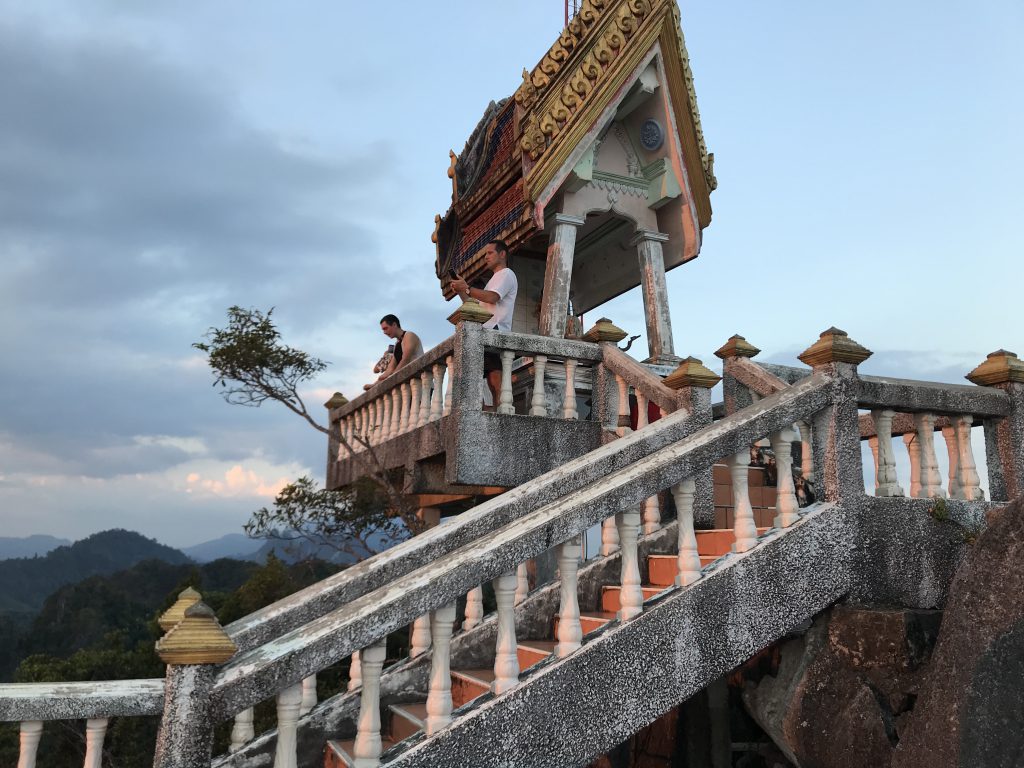 tiger temple cave krabi