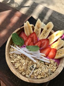 Tropical juice corner nusa lembongan smoothie bowl