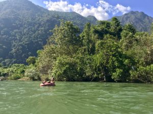 tuben vang vieng