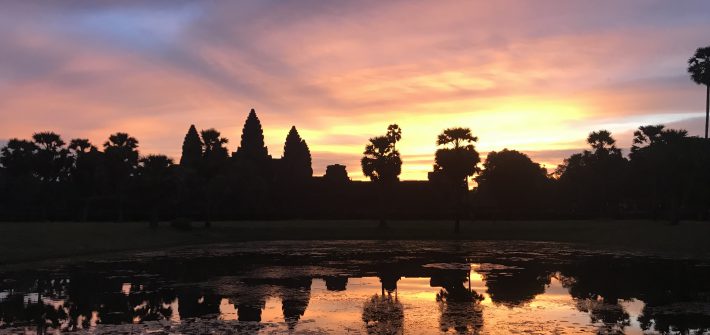 sunrise angkor wat